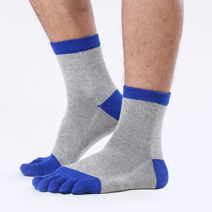 Men sock with 5 toe from mmcis china