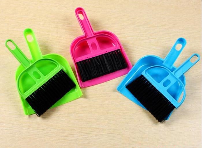 Dust-pan set from MMCIS GROUP