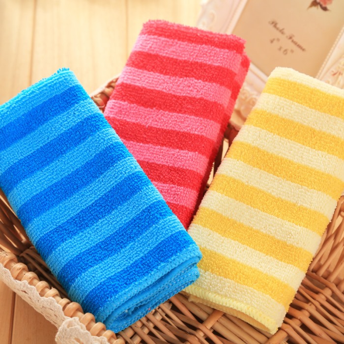Microfiber cleaning towel from MMCIS