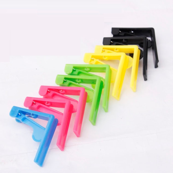 Plastic tabole cloth clip from mmcis china
