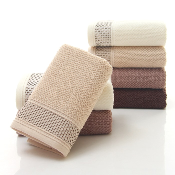 Adult cotton towel from MMCIS